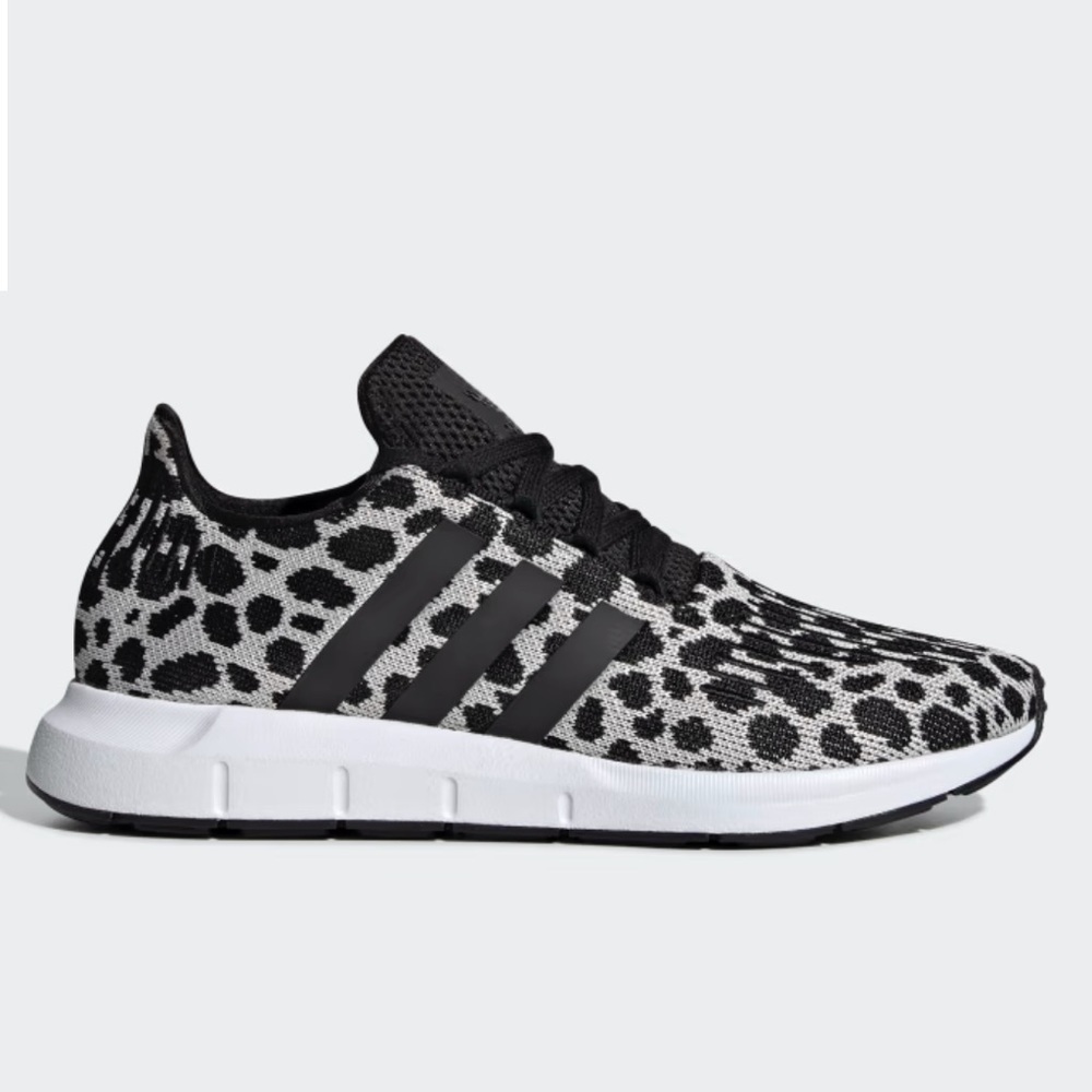 NWT ADIDAS SWIFT RUN SHOES